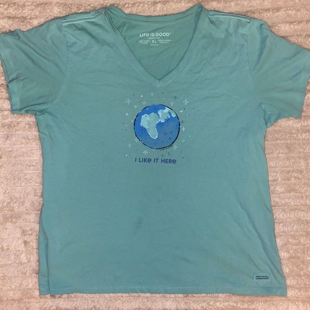 Life is Good Crusher Tee XL Women's Green I Like It Here Planet Earth V-Neck